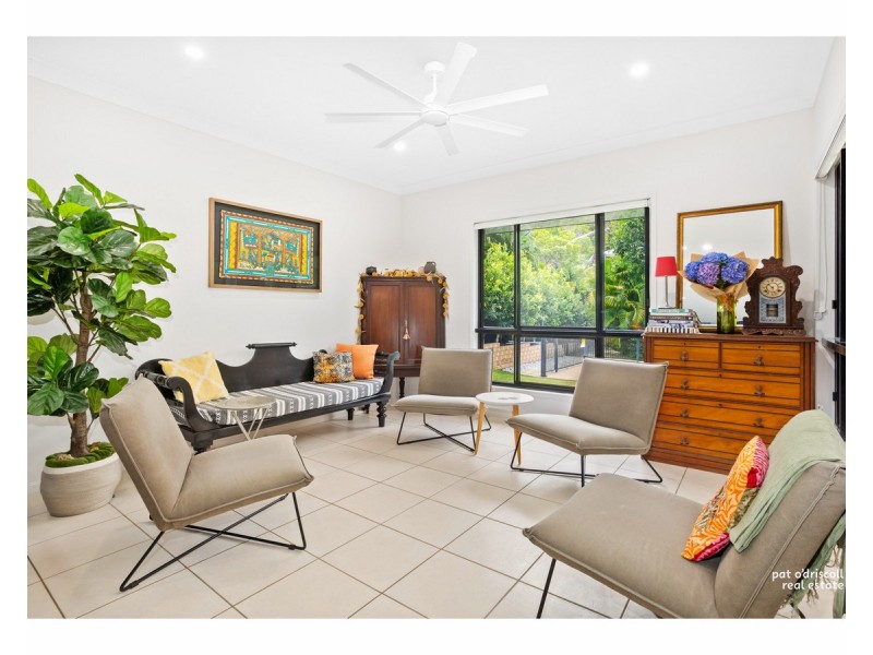 4 Greenwood Close, Frenchville QLD 4701