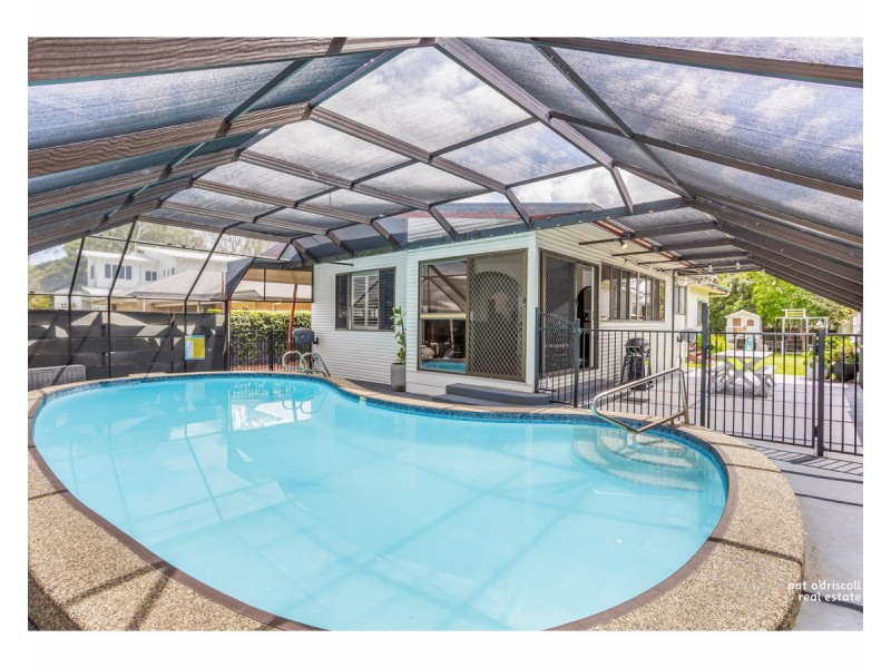 82 Brecknell Street, The Range QLD 4700