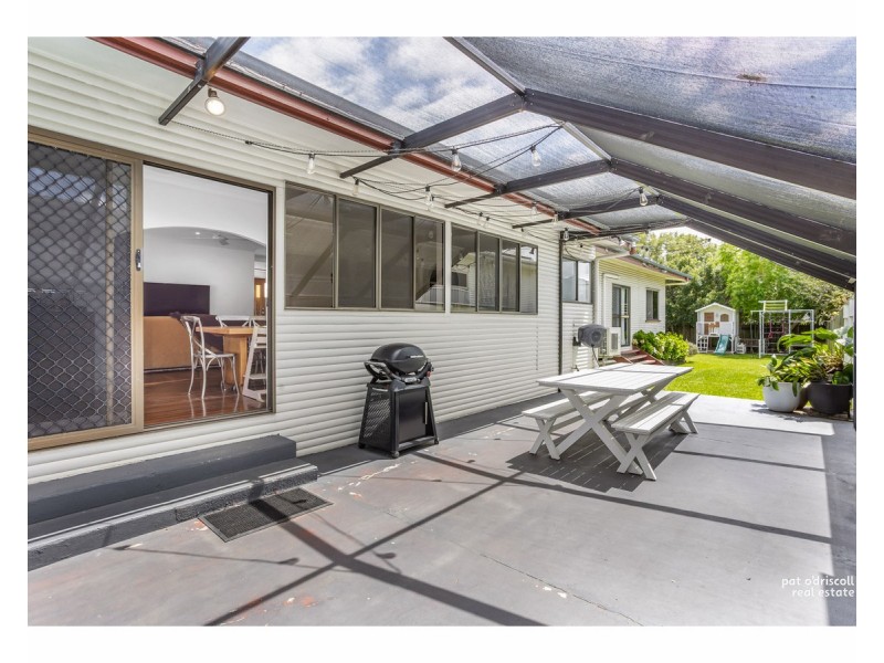 82 Brecknell Street, The Range QLD 4700