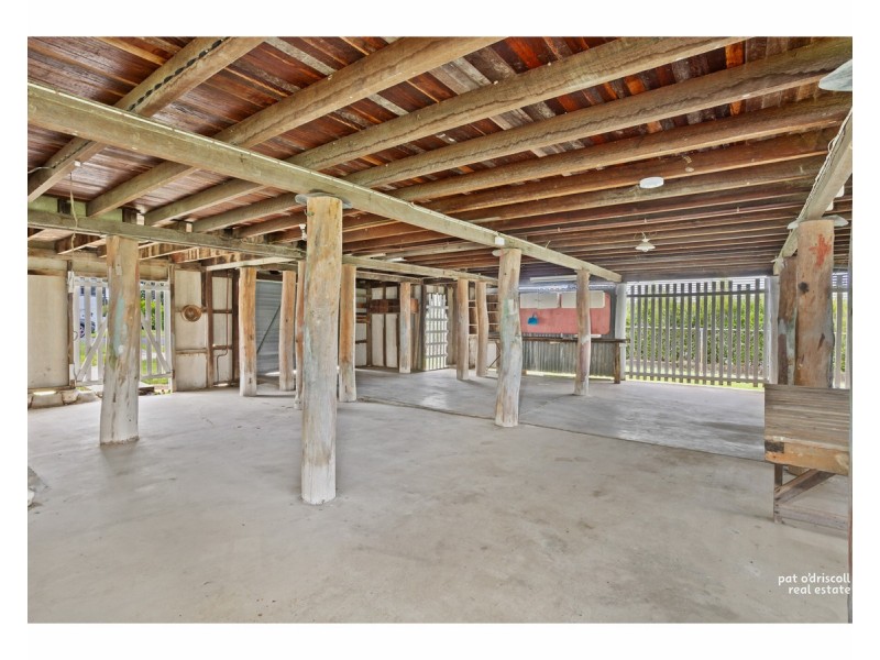 11 Queen Street, The Range QLD 4700