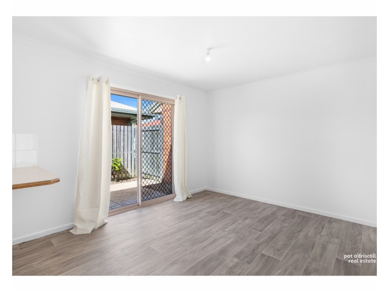 1/14 Kawana Close, Kawana QLD 4701