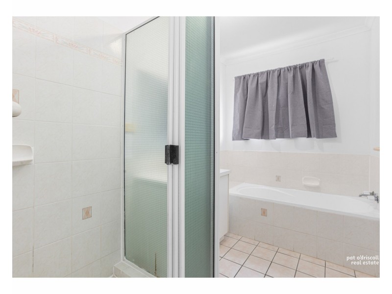 1/14 Kawana Close, Kawana QLD 4701