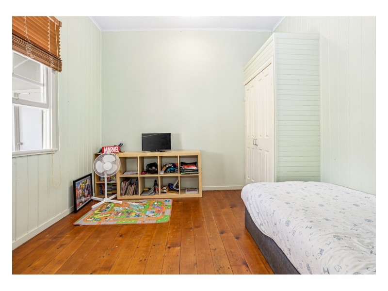 48 Haynes Street, Park Avenue QLD 4701