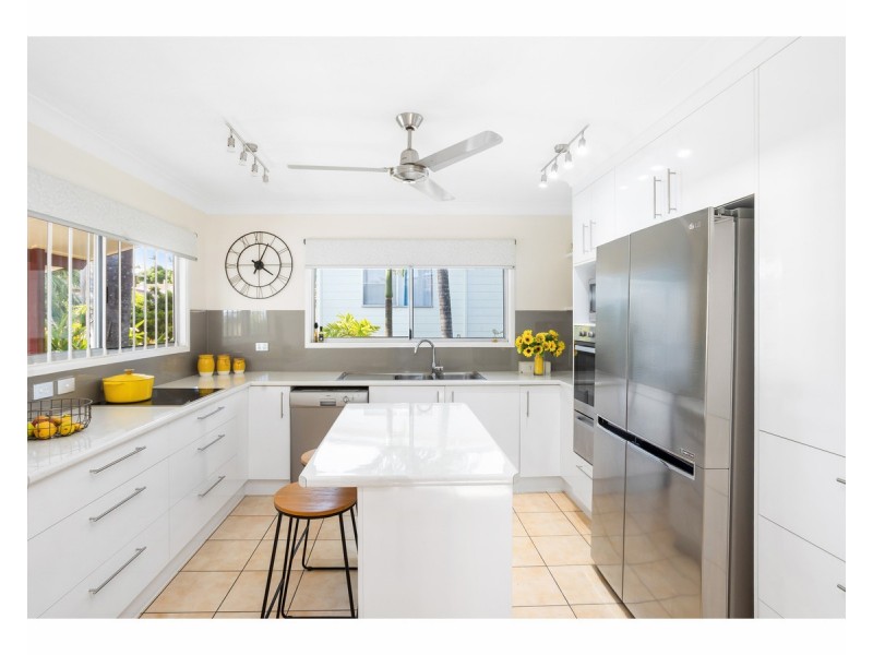 11 Dawes Street, Kawana QLD 4701