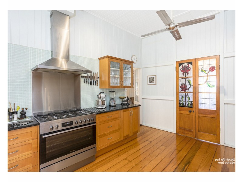 30 Nathan Street, The Range QLD 4700