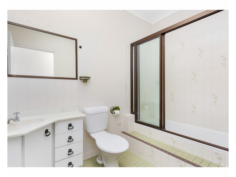 3/34 Wentworth Terrace, The Range QLD 4700