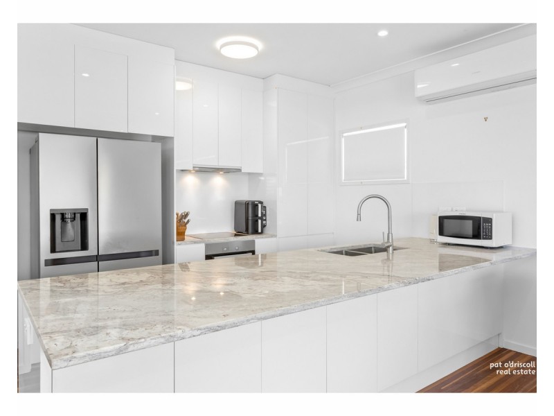 34 Cathne Street, Cooee Bay QLD 4703