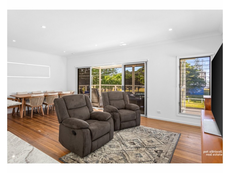 34 Cathne Street, Cooee Bay QLD 4703