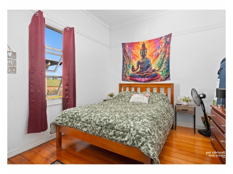 33 Nicholson Street, Allenstown QLD 4700