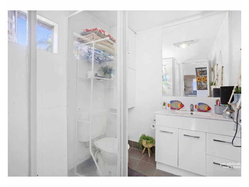 33 Nicholson Street, Allenstown QLD 4700