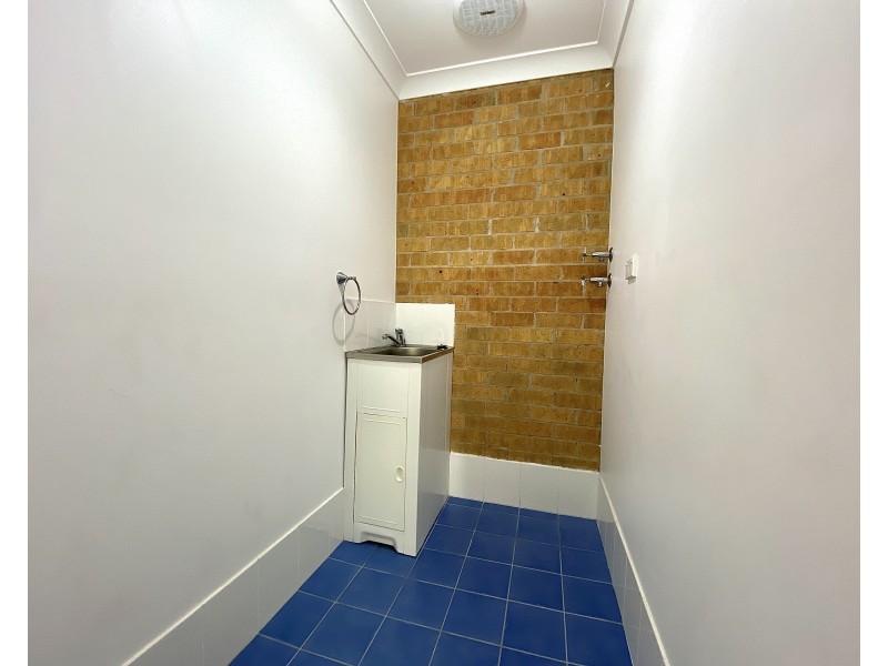 2/24 Hillview Avenue, Dungog NSW 2420