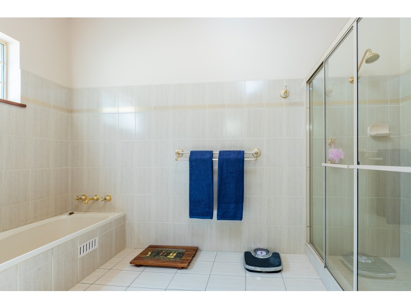 80 Cemetery Road, Dungog NSW 2420