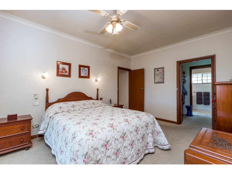 80 Cemetery Road, Dungog NSW 2420