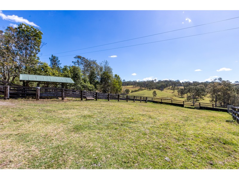 80 Cemetery Road, Dungog NSW 2420