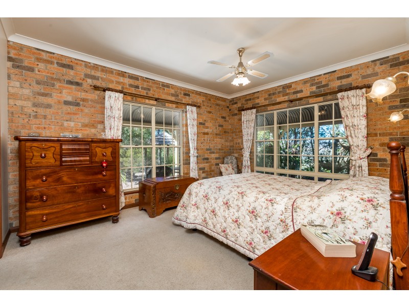 80 Cemetery Road, Dungog NSW 2420