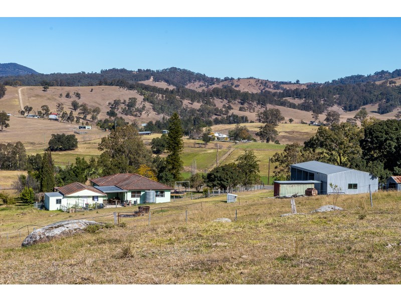 76 Paterson River Road, Gresford NSW 2311