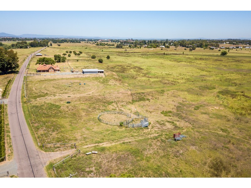 233 Oakhampton Road, OAKHAMPTON Via, Maitland NSW 2320