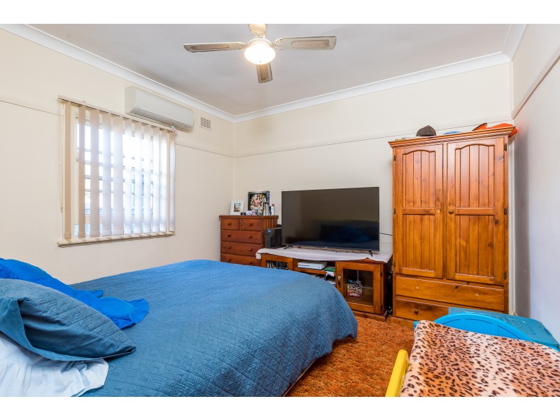 42 Dowling Street, Dungog NSW 2420