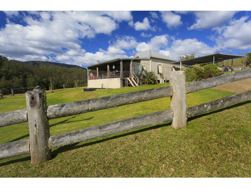 32 Longbottoms Road, Chichester Via, Dungog NSW 2420
