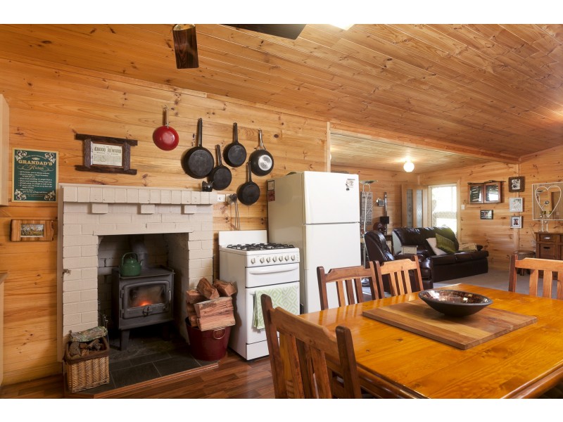 32 Longbottoms Road, Chichester Via, Dungog NSW 2420