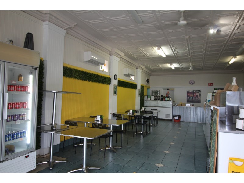 172 Dowling Street, Dungog NSW 2420