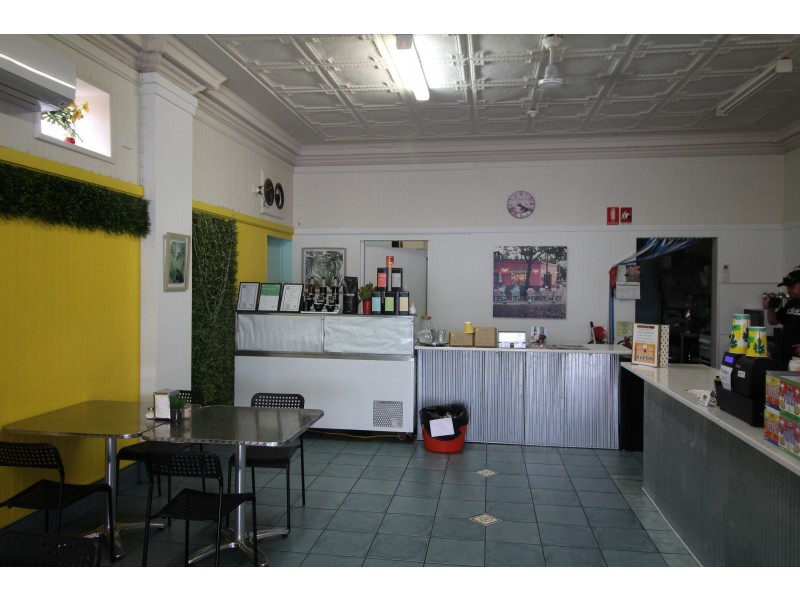 172 Dowling Street, Dungog NSW 2420