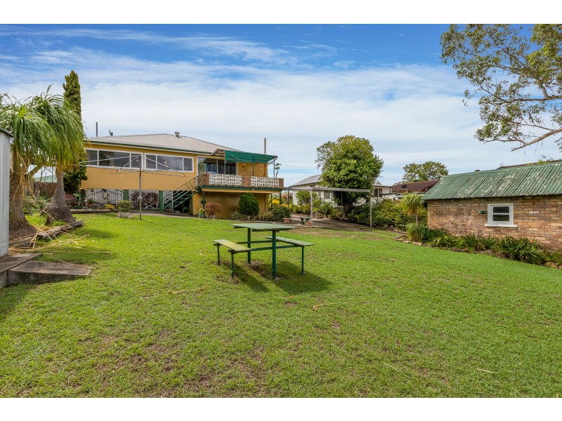 8 Scott Avenue, Dungog NSW 2420