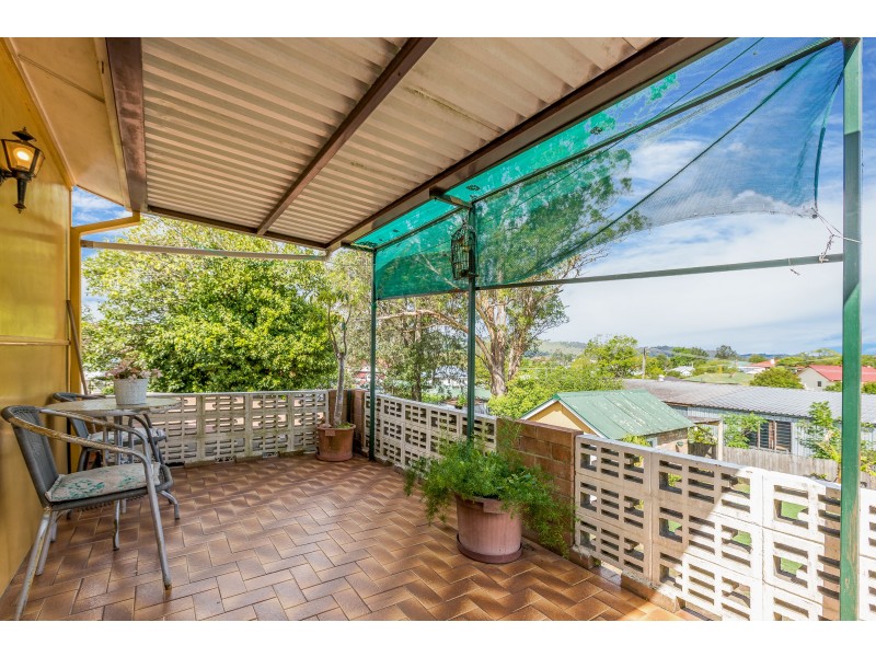 8 Scott Avenue, Dungog NSW 2420
