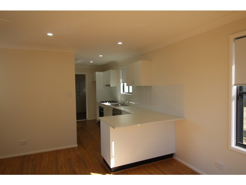 A/81 Grey Street, Clarence Town NSW 2321