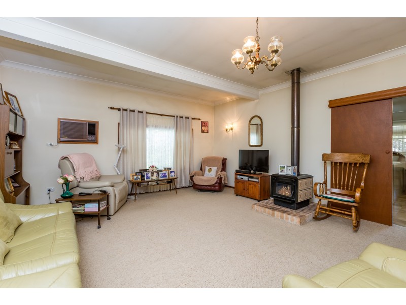 70 Mackay Street, Dungog NSW 2420