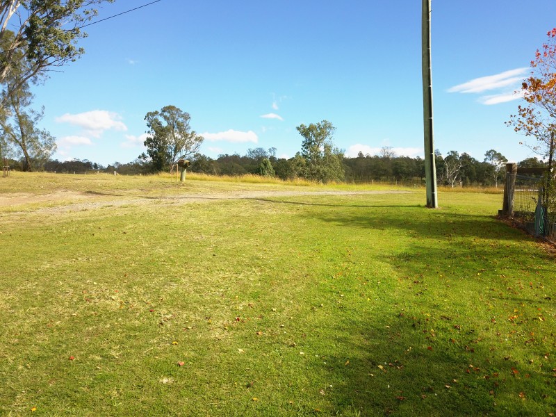 31-33 Burton Street, Dungog NSW 2420