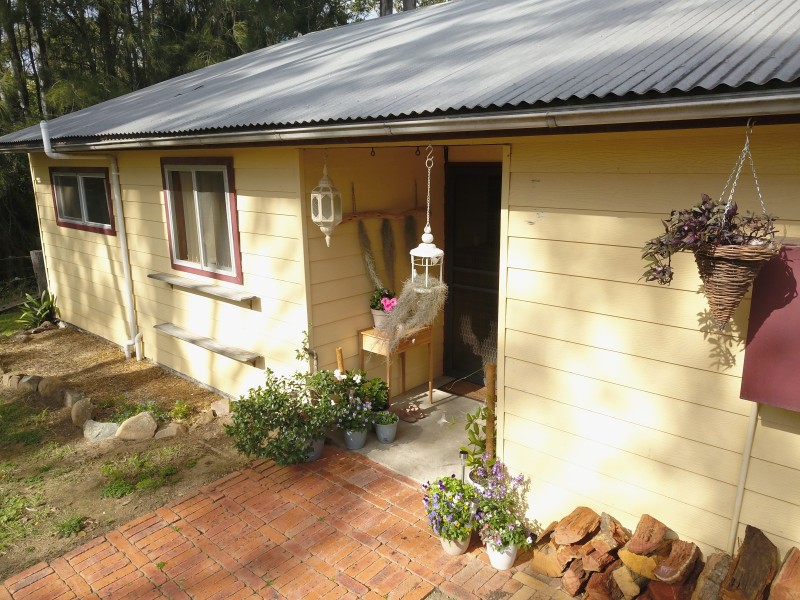 31-33 Burton Street, Dungog NSW 2420