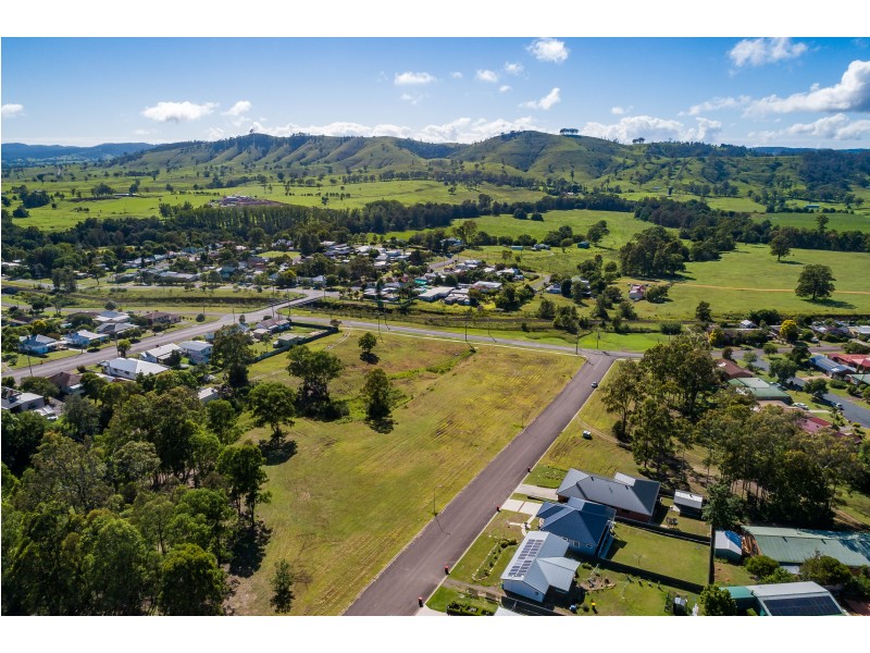 11 Rens Street, Dungog NSW 2420