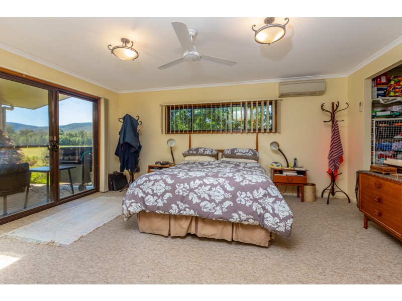 427 Main Creek Road, Dungog NSW 2420