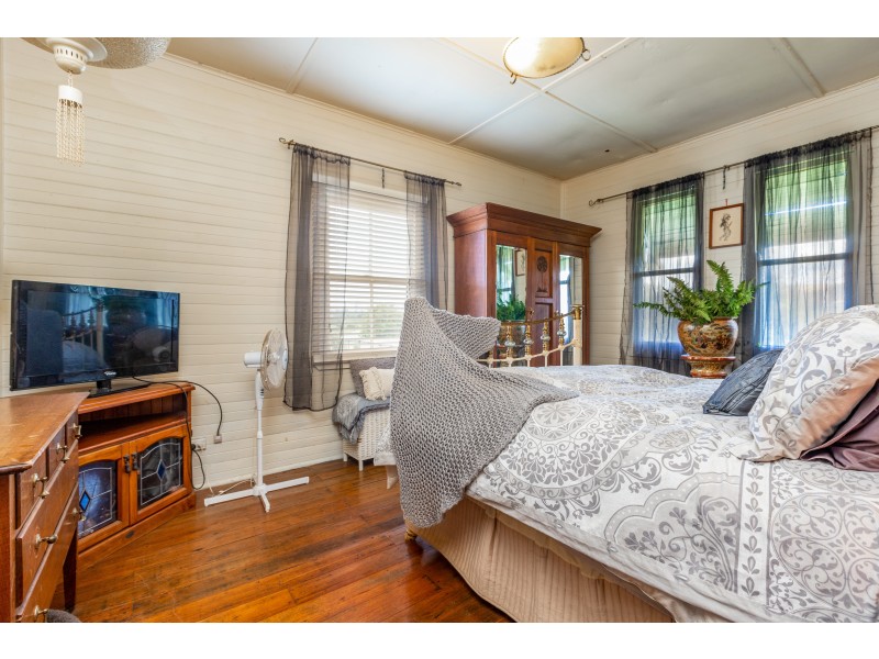 116 Lord Street, Dungog NSW 2420
