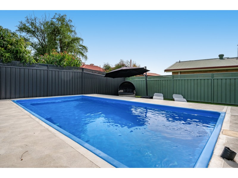 7 Mackay Street, Dungog NSW 2420