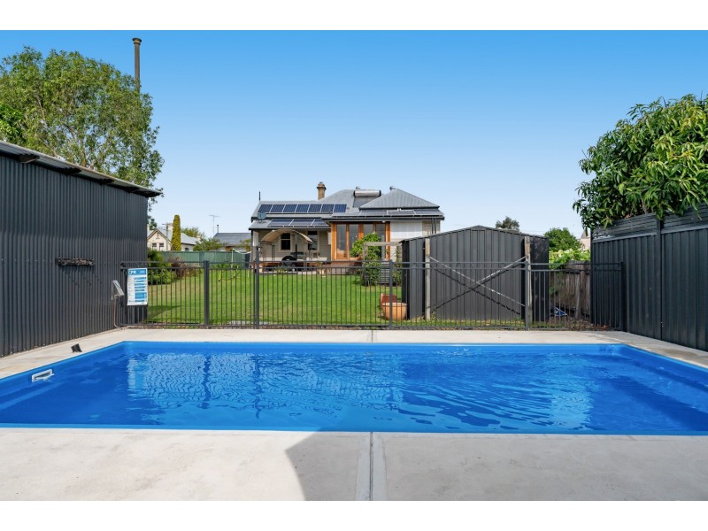 7 Mackay Street, Dungog NSW 2420