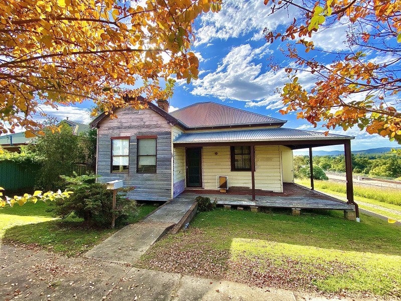 1 Mackay Street, Dungog NSW 2420