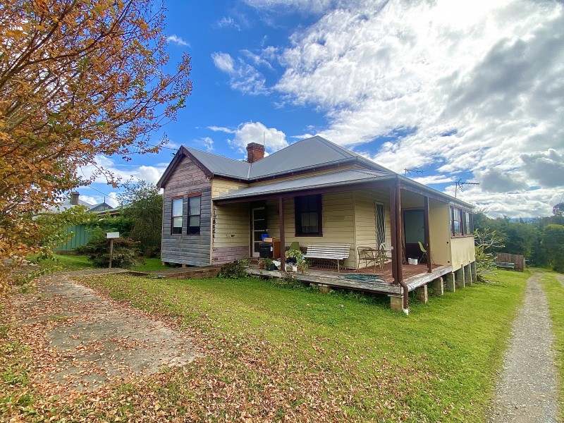1 Mackay Street, Dungog NSW 2420