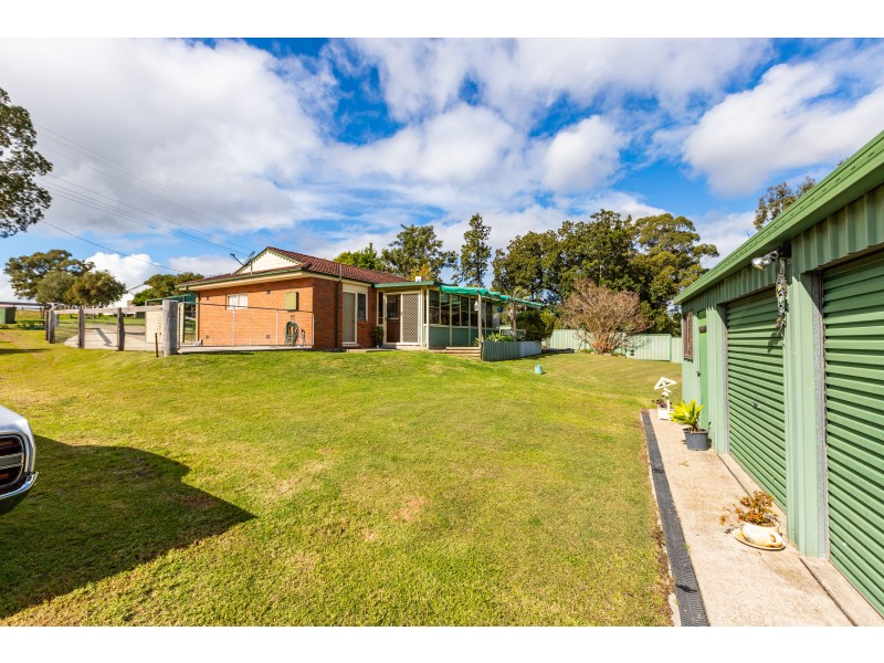 15 Lostock Road, Gresford NSW 2311