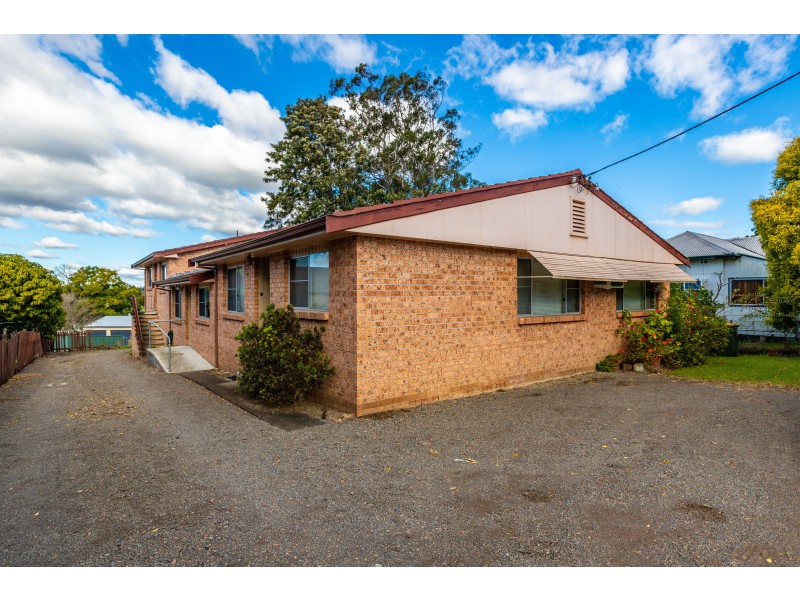 4 Scott Avenue, Dungog NSW 2420