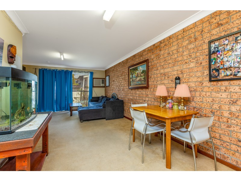 4 Scott Avenue, Dungog NSW 2420