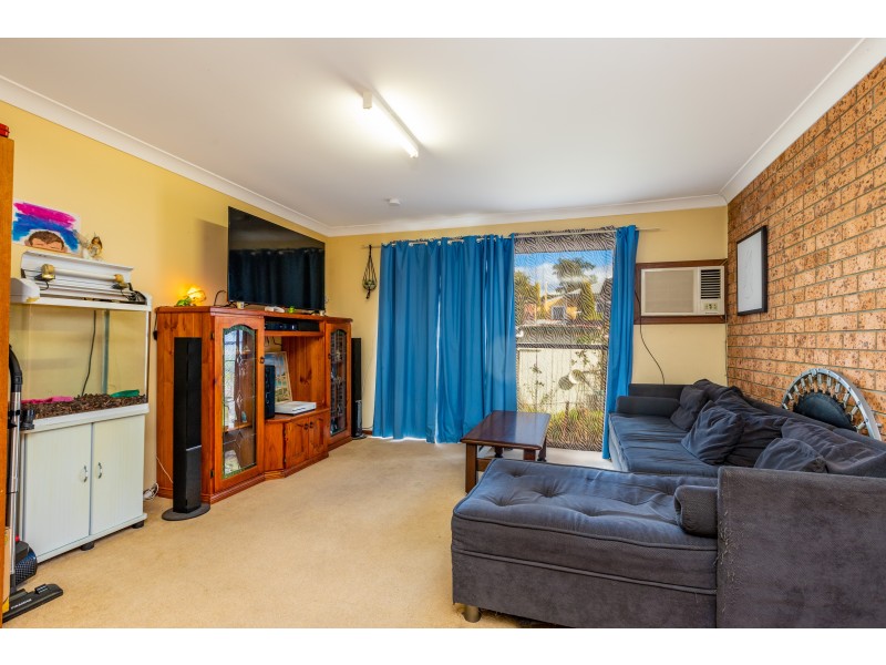 4 Scott Avenue, Dungog NSW 2420