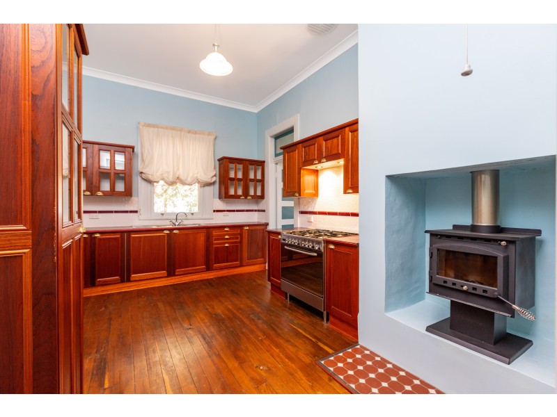 24 Brown Street, Dungog NSW 2420