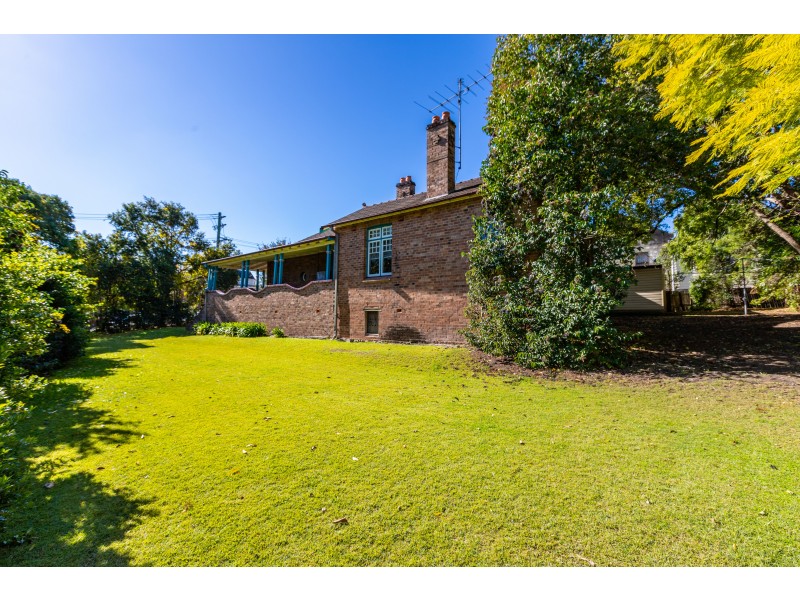24 Brown Street, Dungog NSW 2420