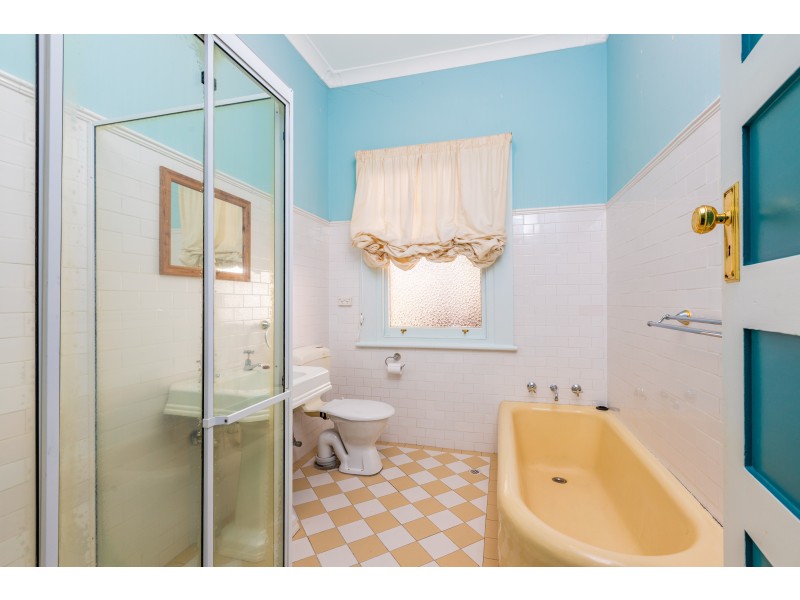 24 Brown Street, Dungog NSW 2420