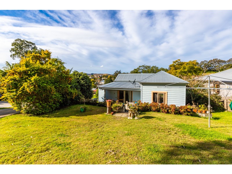 14 Hancock Avenue, Dungog NSW 2420