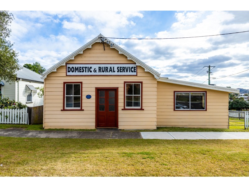 56 Dowling Street, Dungog NSW 2420