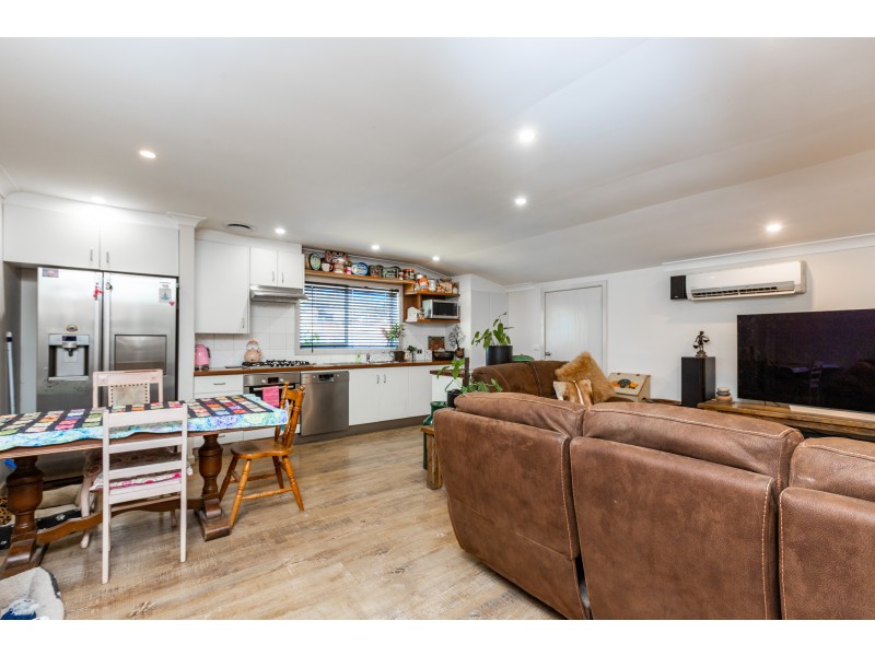 10 Drovers Way, Dungog NSW 2420