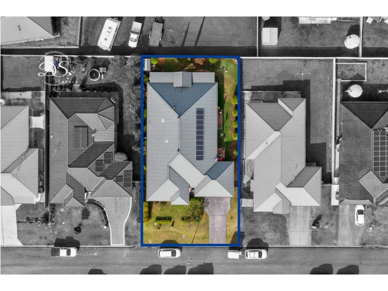 20 Hillview Avenue, Dungog NSW 2420